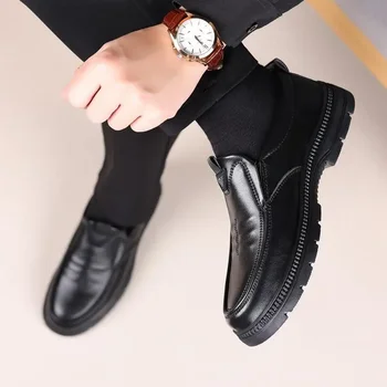Toc înalt Pantofi pentru Bărbați 2023 Nou Toamna Noua Afacere Formală Uzura Casual Talpa Moale din Piele Pantofi Barbati Britanic Martin Cizme W